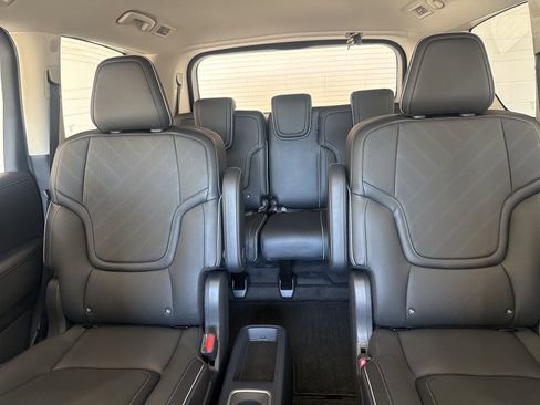 New 2026 INFINITI QX80 Luxe w/ Cargo Package image 27