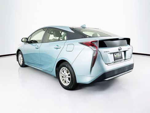 Used 2016 Toyota Prius Two image 5