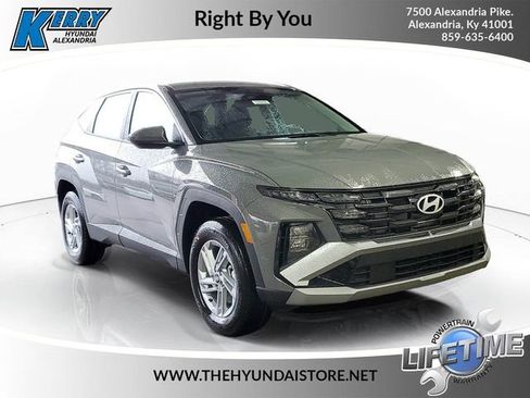 New 2026 Hyundai Tucson SE AWD/4WD image 1