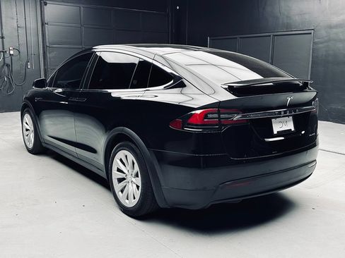 Used 2021 Tesla Model X Long Range AWD/4WD image 4