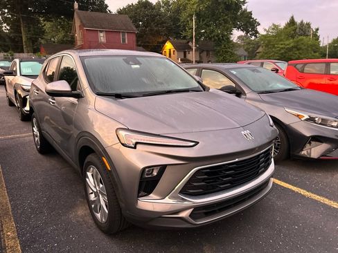 Used 2026 Buick Encore GX Preferred w/ Comfort Package FWD image 5