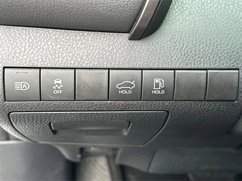 Used 2021 Toyota Camry XSE image 28