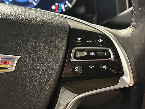 Used 2020 Cadillac Escalade Luxury AWD/4WD image 30