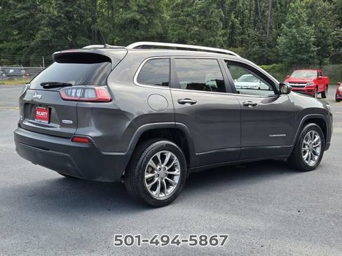 Used 2019 Jeep Cherokee Latitude Plus FWD image 5