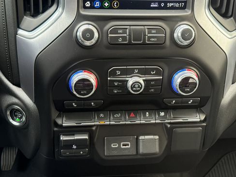 Used 2021 GMC Sierra 1500 Elevation AWD/4WD image 19