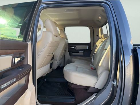 Used 2015 RAM 3500 Laramie image 16