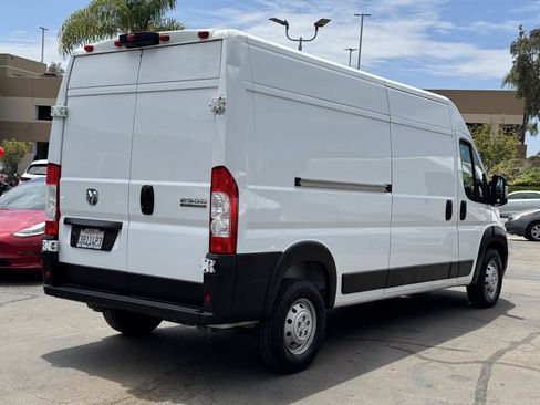 Used 2023 RAM ProMaster 2500 FWD image 11