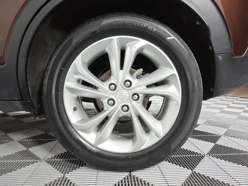 Used 2022 Buick Encore GX Preferred w/ Cold Weather Comfort Package FWD image 11