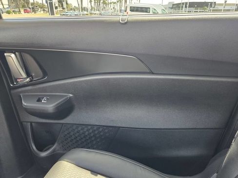 New 2026 Kia Carnival SX Prestige FWD image 14