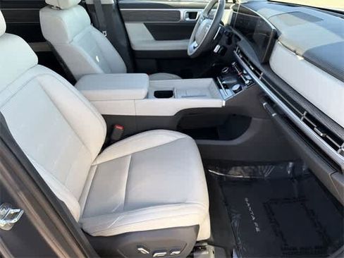 Certified 2025 Hyundai Santa Fe Calligraphy image 23