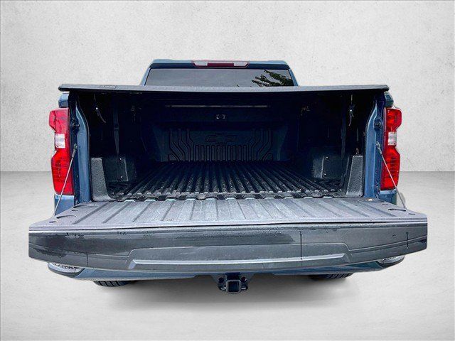 Used 2024 Chevrolet Silverado 1500 Custom w/ Turbomax Blackout Package RWD image 30