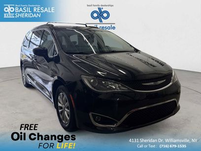 Used 2017 Chrysler Pacifica Touring-L