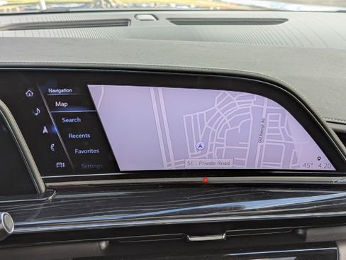 Used 2024 Cadillac Escalade Sport w/ LPO, ONYX Package image 23