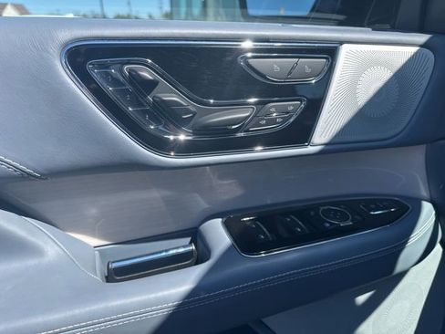Used 2024 Lincoln Navigator L Black Label image 10