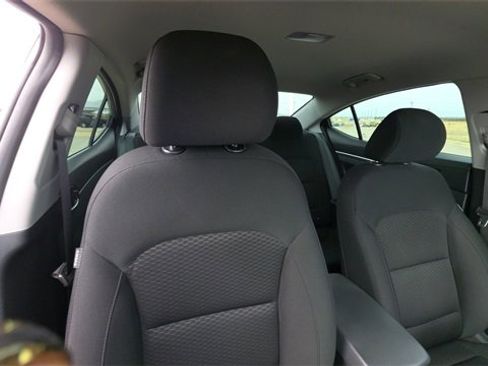 Used 2019 Hyundai Elantra SEL w/ Cargo Package image 30