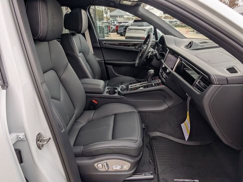 New 2026 Porsche Macan S AWD/4WD image 25