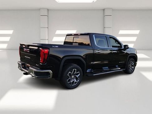 New 2026 GMC Sierra 1500 SLT w/ SLT Premium Plus Package image 5