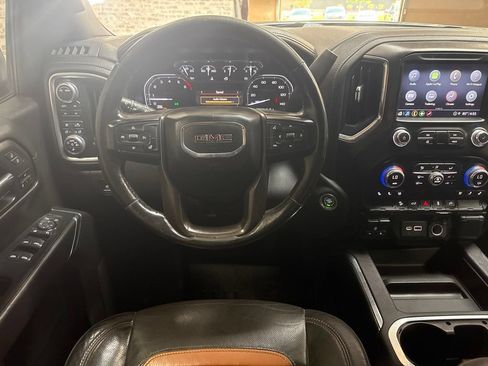 Used 2021 GMC Sierra 1500 AT4 AWD/4WD image 16