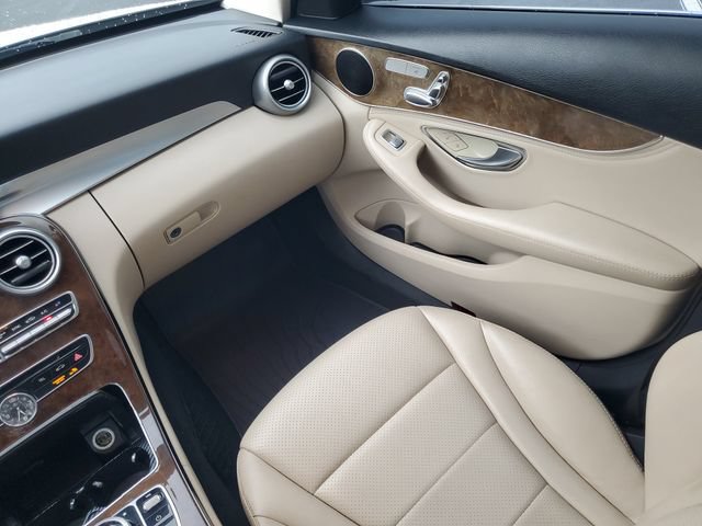 Used 2016 Mercedes-Benz C 300 4MATIC Sedan image 16