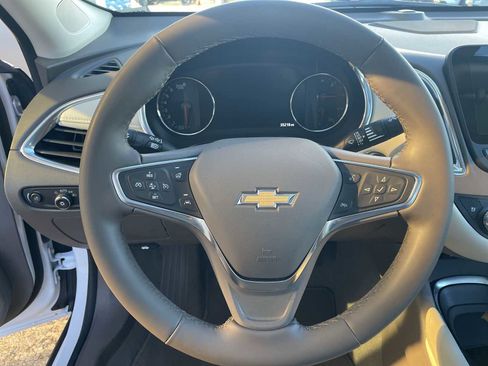 Used 2025 Chevrolet Malibu LT image 10