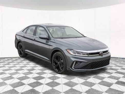 New 2026 Volkswagen Jetta SE FWD image 15