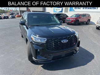 Used 2025 Ford Explorer ST video 2