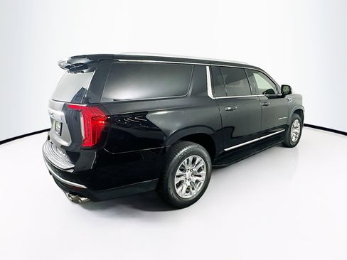Used 2021 GMC Yukon XL Denali w/ Advanced Technology Package image 9