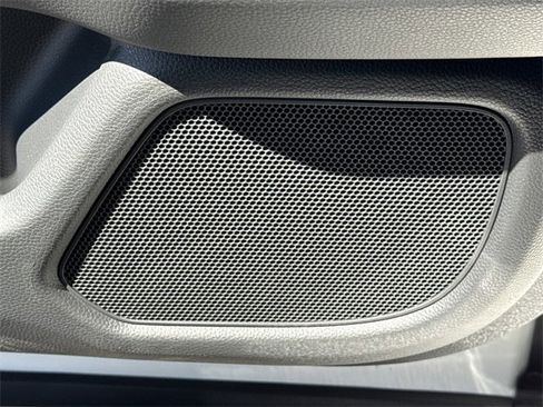 New 2025 Honda Pilot Touring image 22