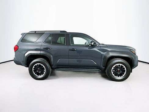 Used 2025 Toyota 4Runner TRD Off-Road image 10