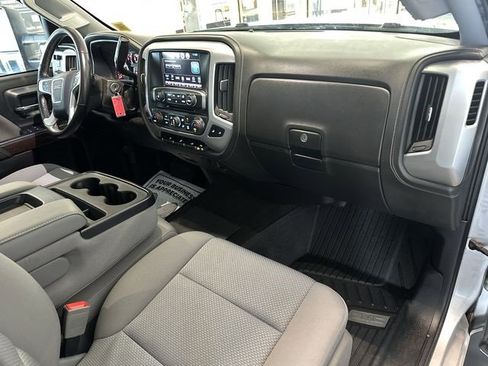 Certified 2018 GMC Sierra 2500 SLE w/ SLE Preferred Package image 28