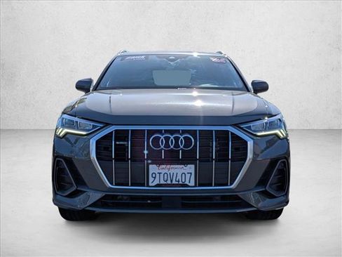 Used 2024 Audi Q3 2.0T Premium AWD/4WD image 2