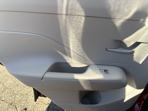 New 2026 Hyundai Kona SE FWD image 18