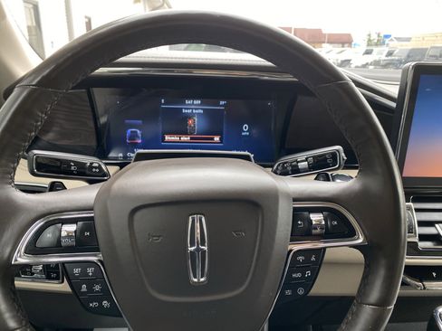 Used 2024 Lincoln Navigator L Reserve image 21