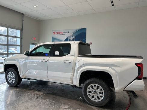 New 2026 Toyota Tacoma SR5 image 4