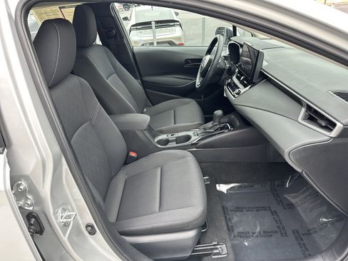 Certified 2024 Toyota Corolla LE image 32