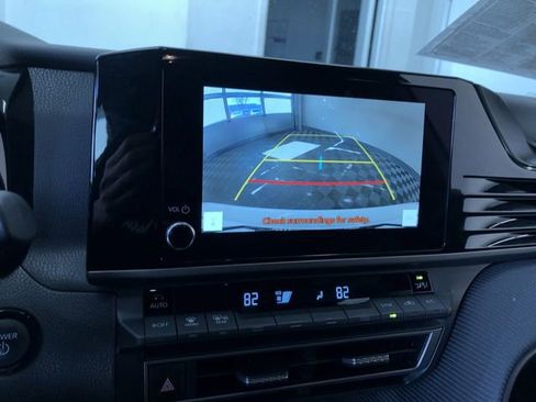 Certified 2025 Toyota Camry SE image 28