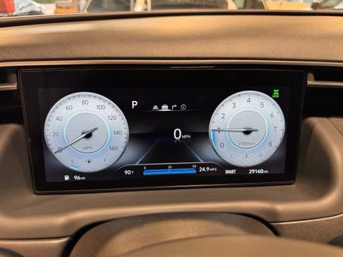 Used 2024 Hyundai Santa Cruz Limited AWD/4WD image 15