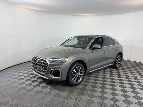 Certified 2023 Audi Q5 2.0T Premium Plus w/ Premium Plus Package AWD/4WD image 2