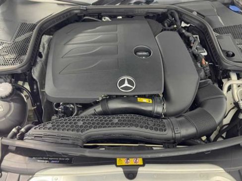 Used 2019 Mercedes-Benz C 300 Sedan w/ Premium Package image 36
