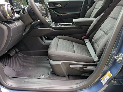 New 2026 Chevrolet Equinox LT FWD image 10