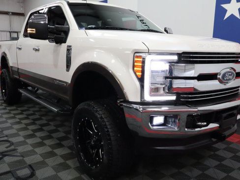 Used 2017 Ford F350 4x4 Crew Cab Super Duty image 23