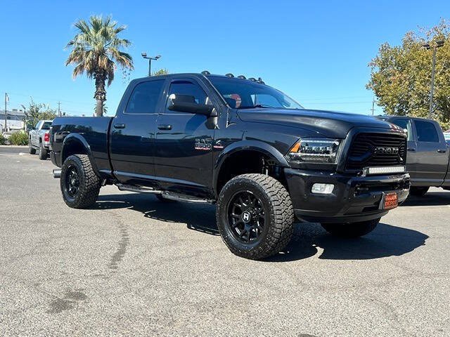 Used 2018 RAM 2500 Big Horn w/ Sport Appearance Group AWD/4WD image 4