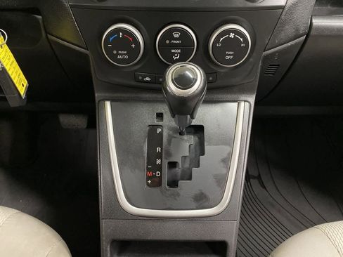 Used 2014 MAZDA MAZDA5 Touring image 26