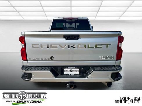 Used 2020 Chevrolet Silverado 3500 High Country AWD/4WD image 5