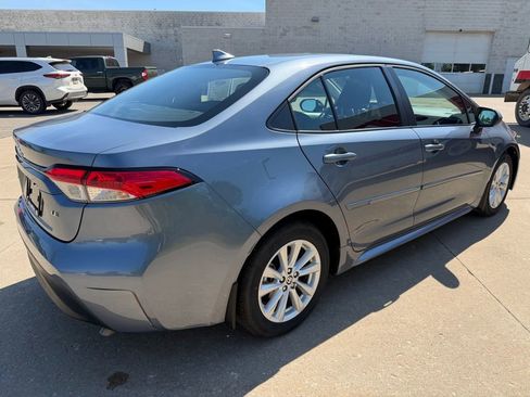 Certified 2025 Toyota Corolla LE w/ LE Premium Package FWD image 5