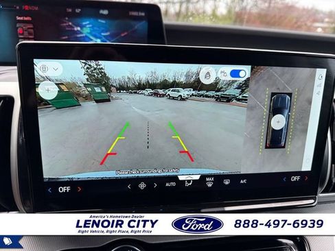 Used 2025 Ford Expedition Active image 24