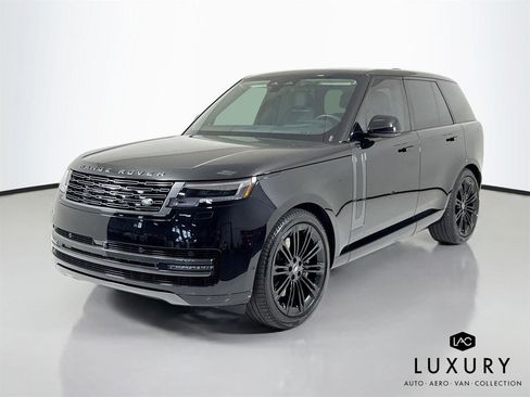 Used 2024 Land Rover Range Rover SE image 8