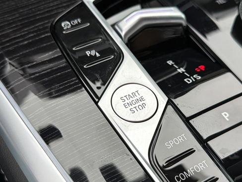 New 2026 BMW X5 xDrive40i image 8