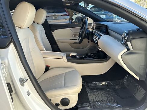 Used 2022 Mercedes-Benz CLA 250 image 14