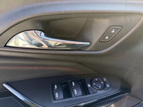 Certified 2024 Chevrolet Trax RS image 18